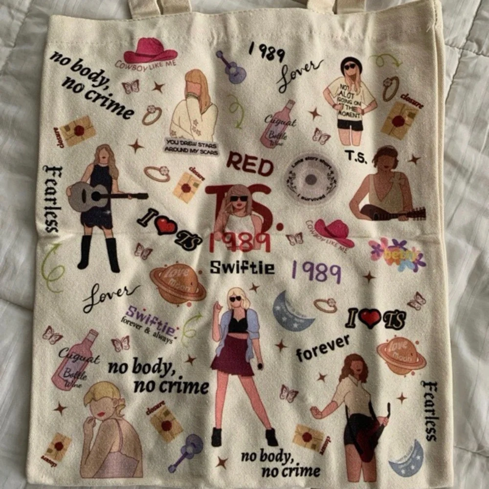 Taylor Swift Tote Bags - Picture 2 of 10